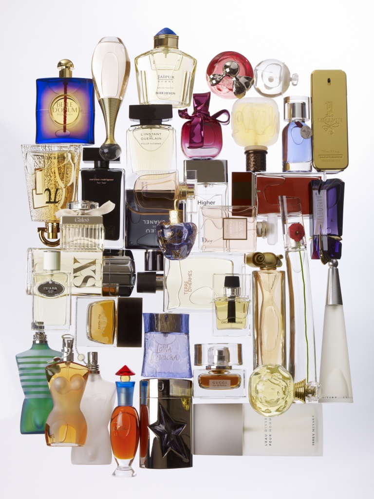 Reviews: J'Adore eau de toilette from Christian Dior, Angel eau de toilette from Thierry Mugler and Candy from Prada (2011)